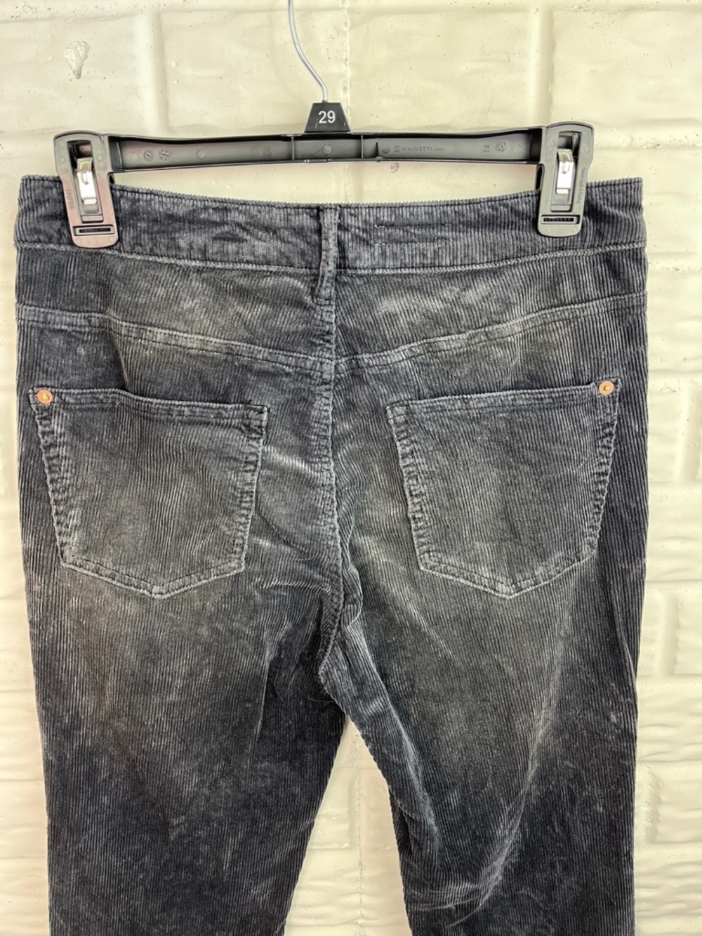 PILCRO BY ANTHROPOLOGIE THE ICON CORDUROY FLARE PANTS DARK GRAY SZ 28 31 inseam - Picture 8 of 14